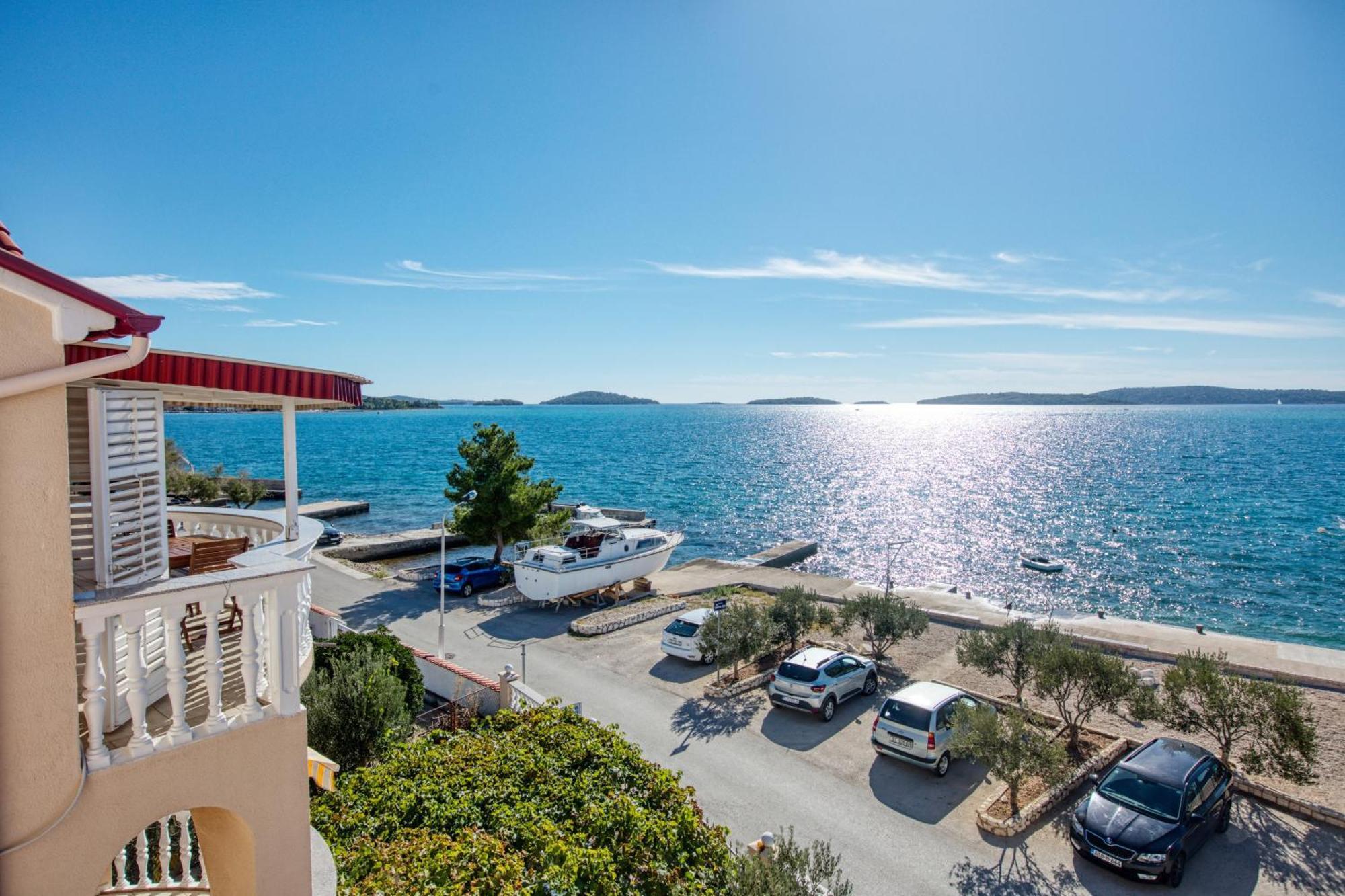 Apartments By The Sea Brodarica, Sibenik - 4194 Exterior foto